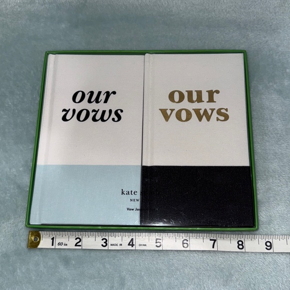 kate spade Our Vows Book Set in Black and Gold - Picture 4 of 7